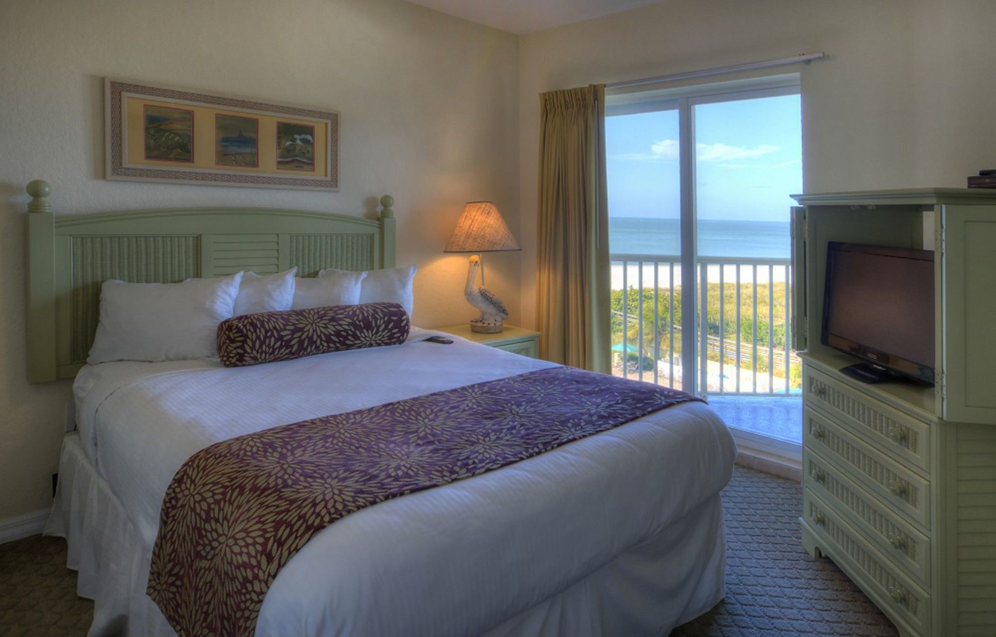 Sunset Vistas Two Bedroom Beachfront Suites St. Pete Beach Eksteriør bilde
