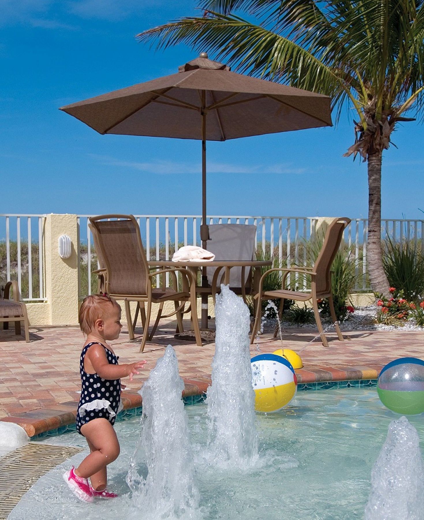 Sunset Vistas Two Bedroom Beachfront Suites St. Pete Beach Fasiliteter bilde